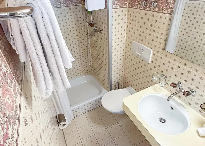 斯特恩安特瓦塞尔酒店 酒店 安特瓦塞尔